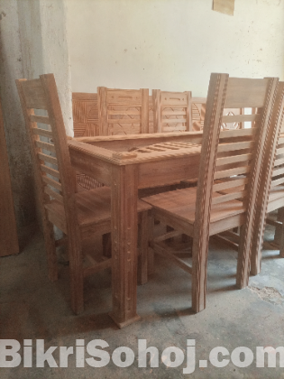 সেগুন কাঠের ডাইনিং টেবিল